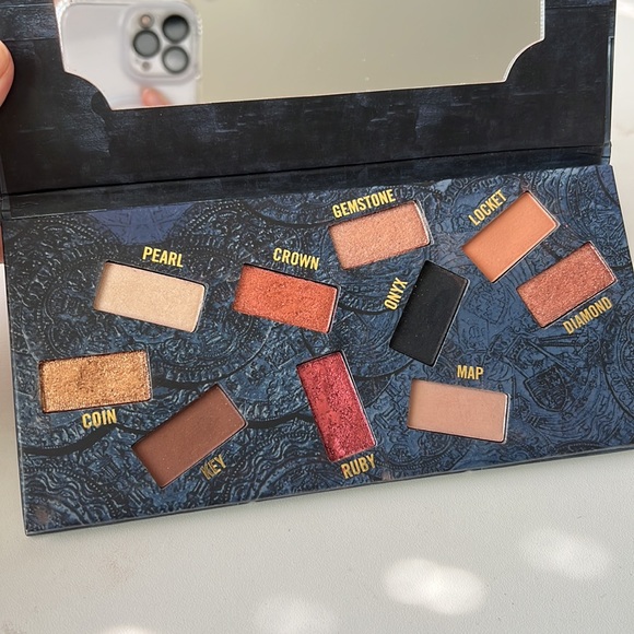 Dose of Colors Other - Dose of Colors Hidden Treasure Eyeshadow Palette